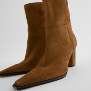 Current Season Tan Brown Suede Zara Boots